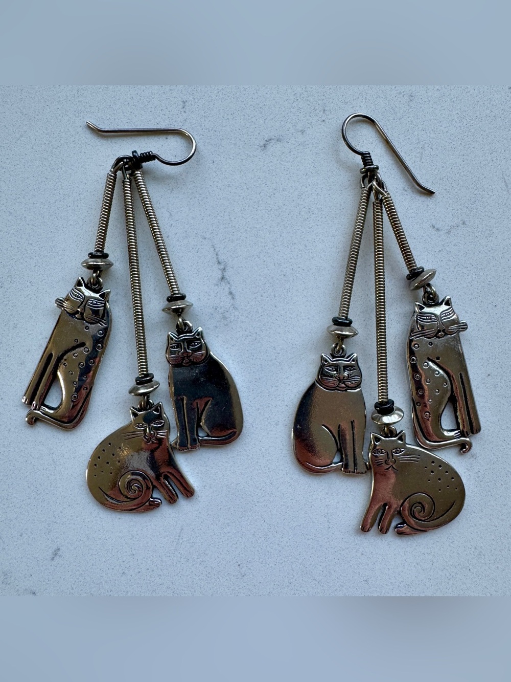 Vintage Laurel Burch Triple Cat Dangle Earrings - Silver Tone Metal 3 Kitties